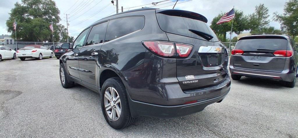 2017 Chevrolet Traverse Image 5