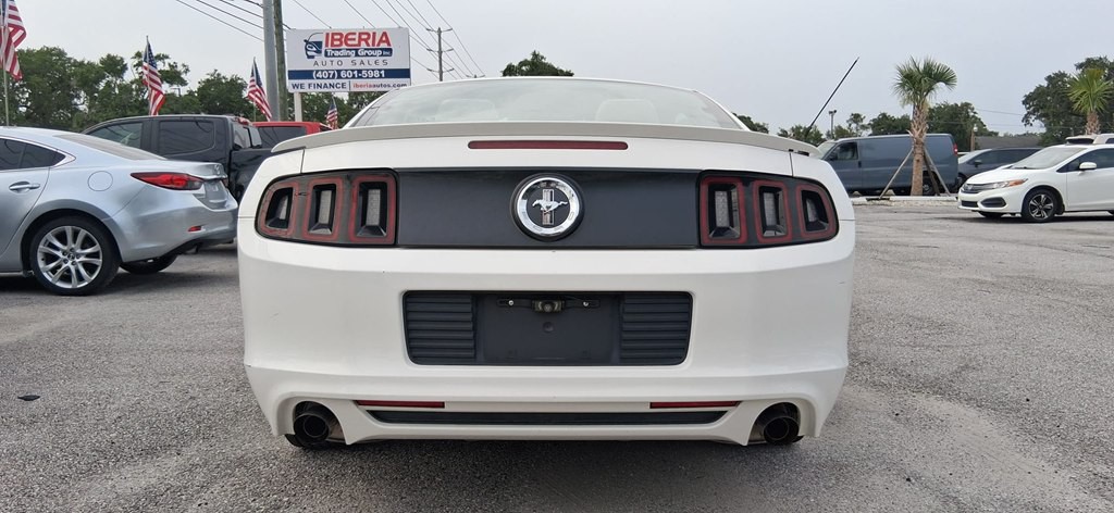 2013 Ford Mustang Image 5