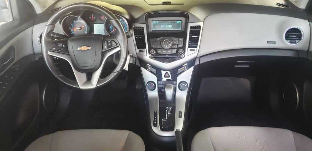 2011 Chevrolet Cruze Image 9