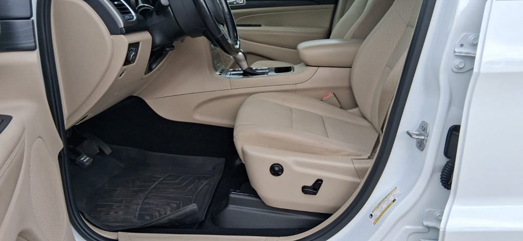 2020 Jeep Grand Cherokee Image 42