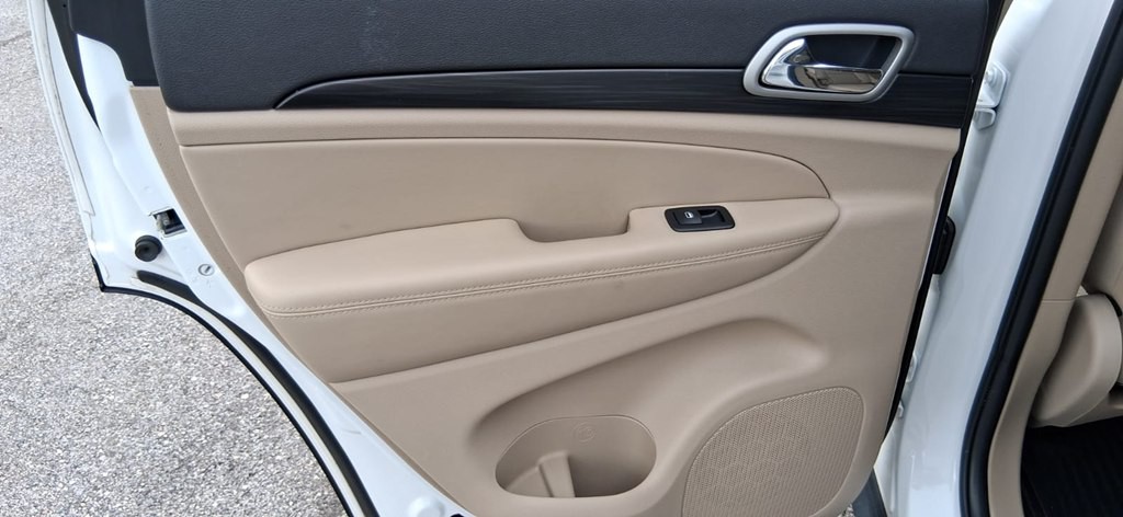 2020 Jeep Grand Cherokee Image 45
