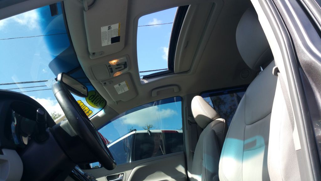 2016 Toyota Sienna Image 33