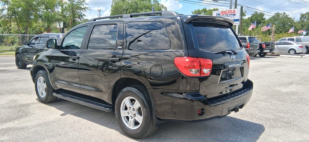 2015 Toyota Sequoia Image 7