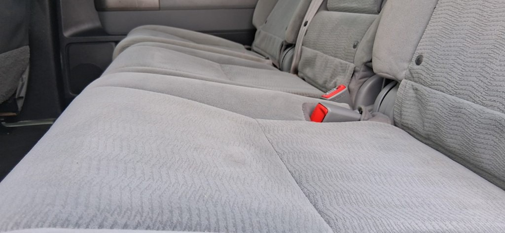 2015 Toyota Sequoia Image 22