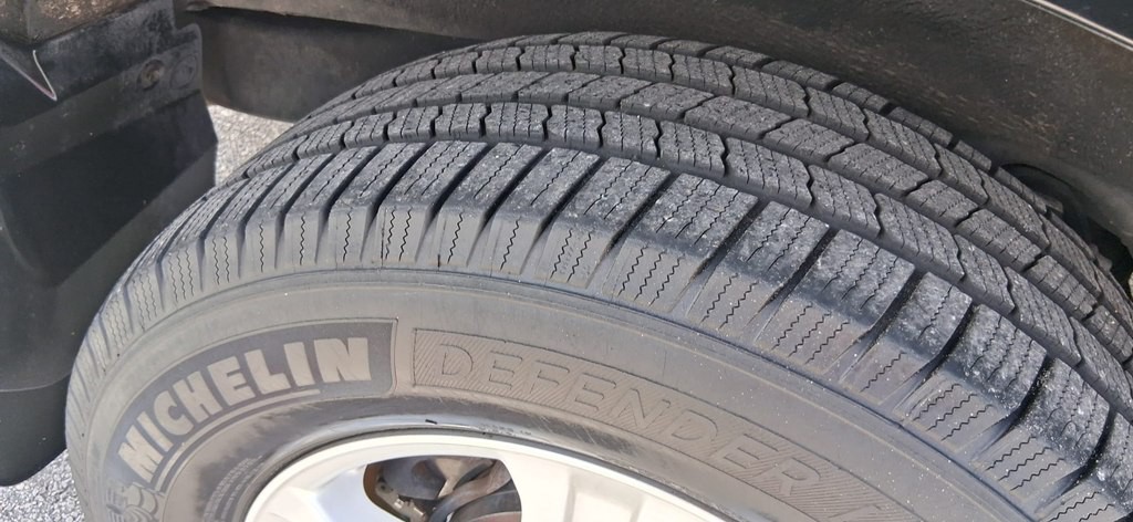 2015 Toyota Sequoia Image 37