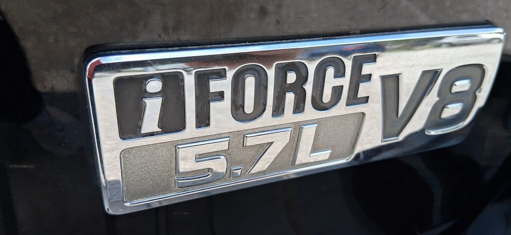 2015 Toyota Sequoia Image 42