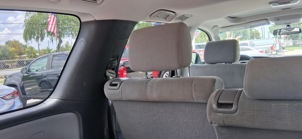 2015 Toyota Sequoia Image 47