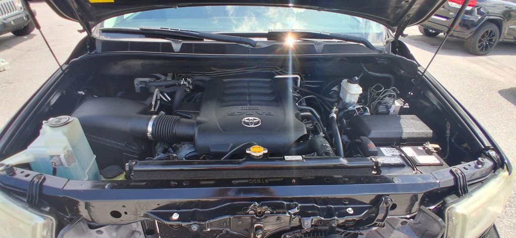 2015 Toyota Sequoia Image 54