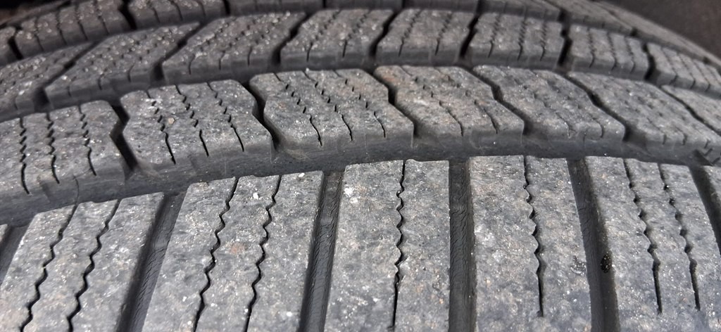 2015 Toyota Sequoia Image 37