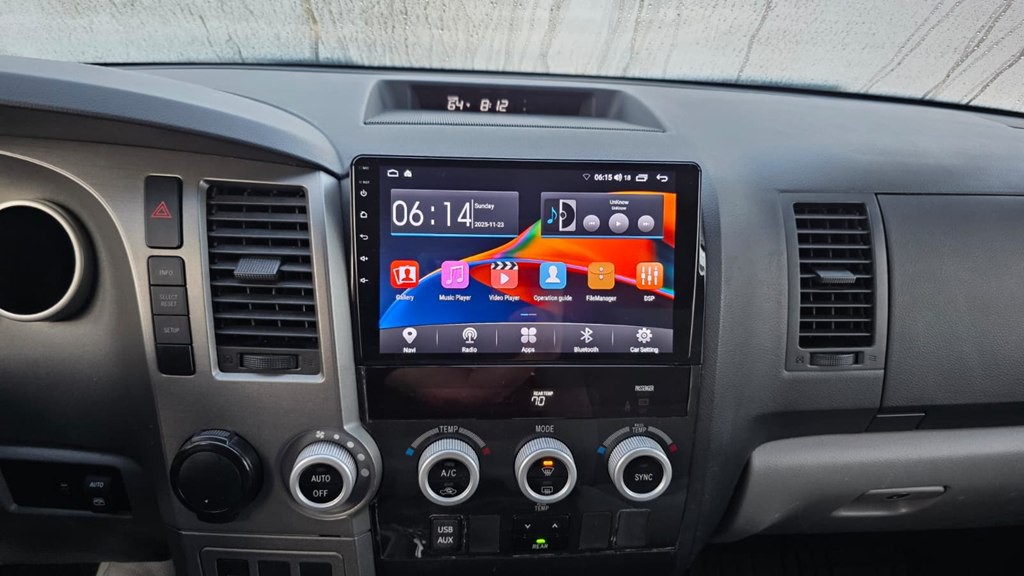 2015 Toyota Sequoia Image 60