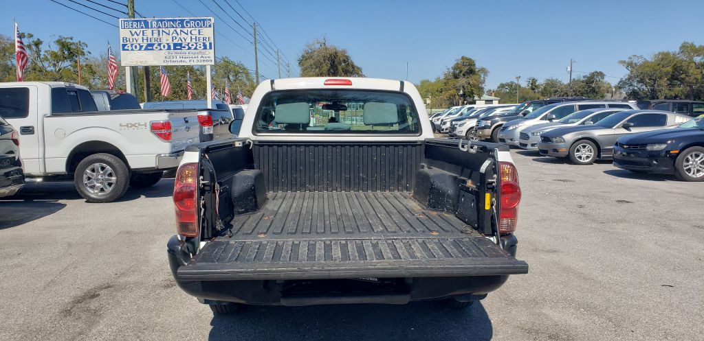 2013 Toyota Tacoma Image 16