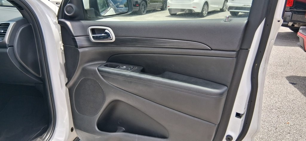 2019 Jeep Grand Cherokee Image 41
