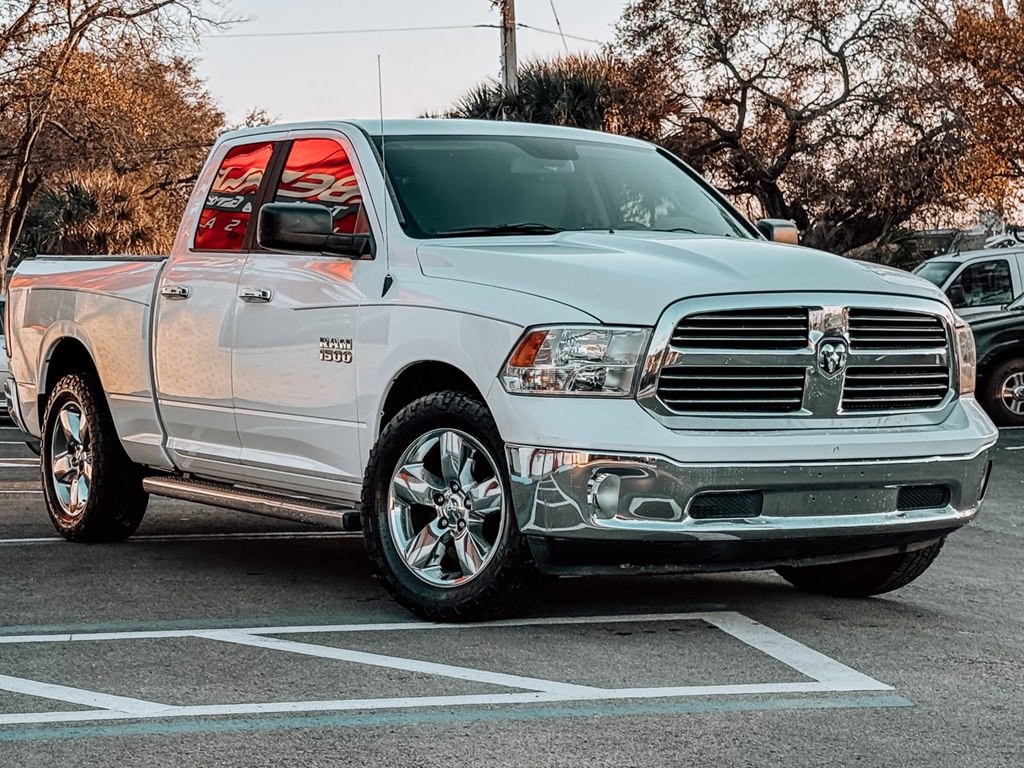 2015 RAM 1500 Image 4