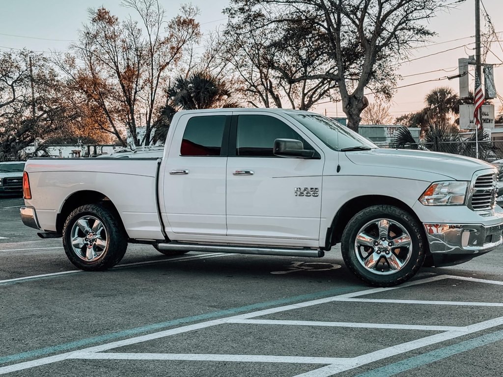 2015 RAM 1500 Image 5