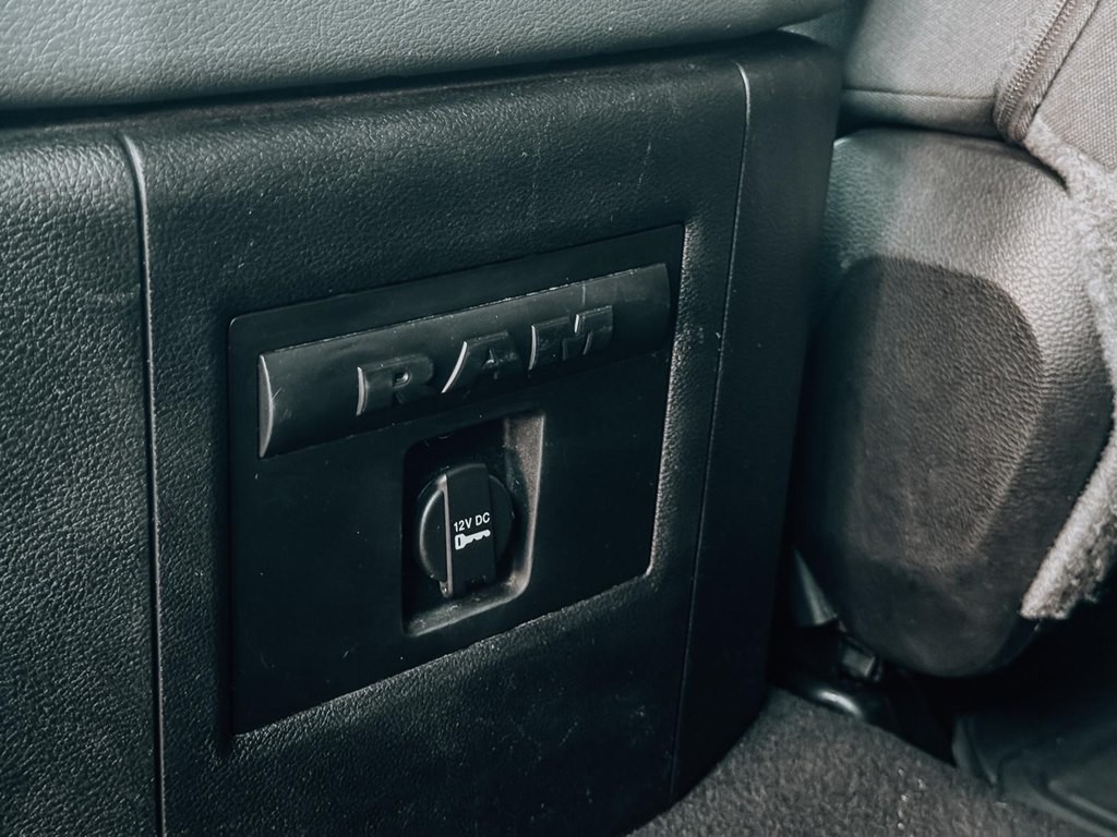 2015 RAM 1500 Image 15