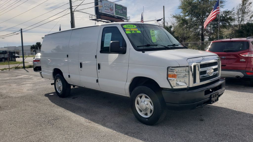 2014 Ford Econoline Image 9