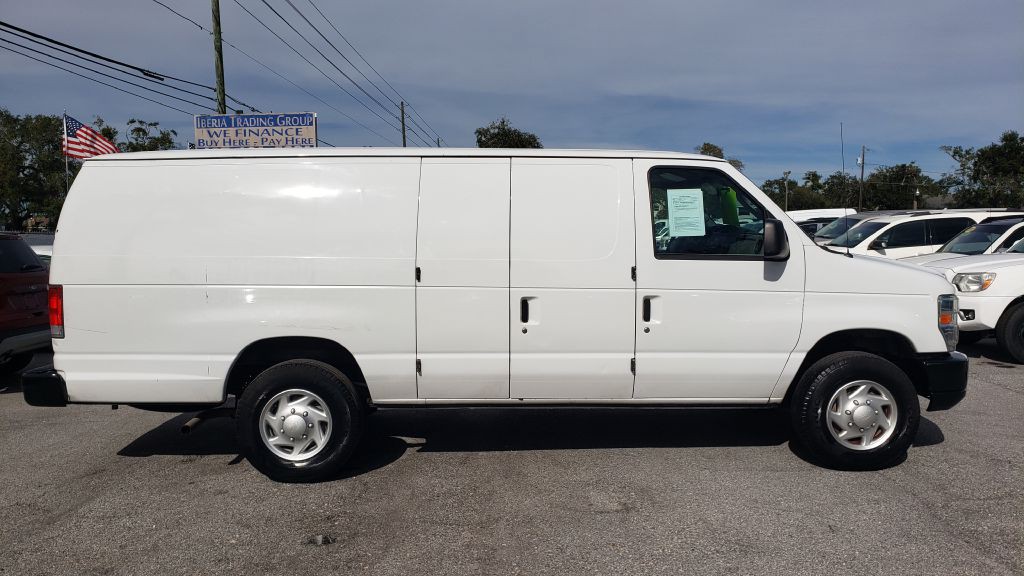 2014 Ford Econoline Image 17