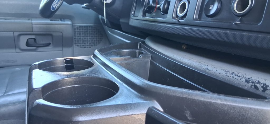 2014 Ford Econoline Image 14