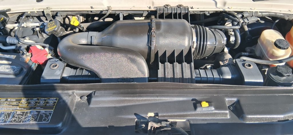 2014 Ford Econoline Image 33