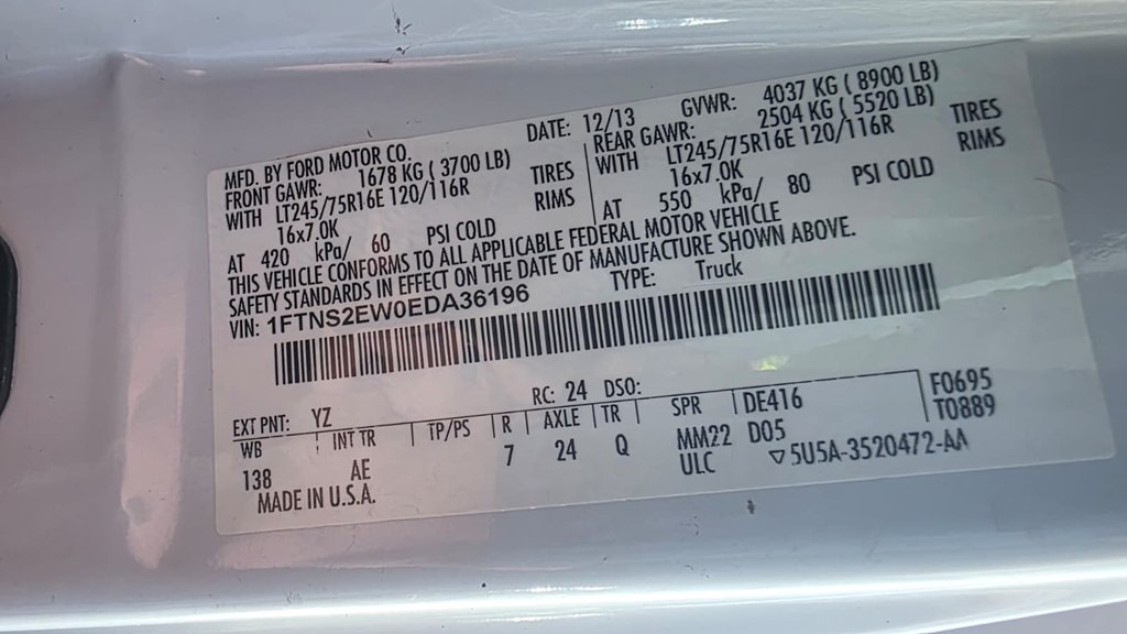 2014 Ford Econoline Image 35