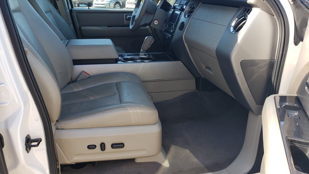 2014 Ford Expedition Image 25