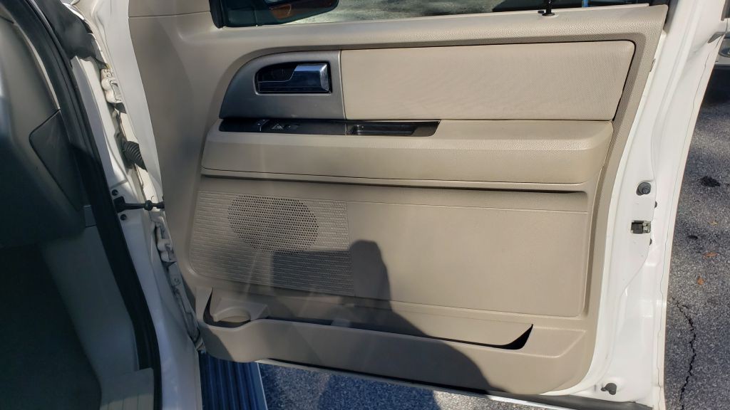 2014 Ford Expedition Image 32