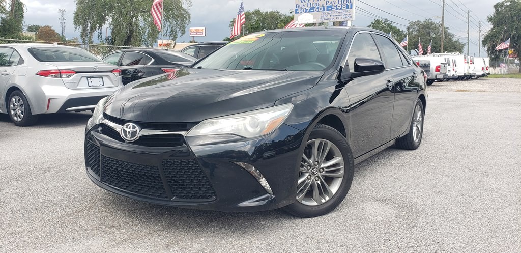 2016 Toyota Camry Image 3