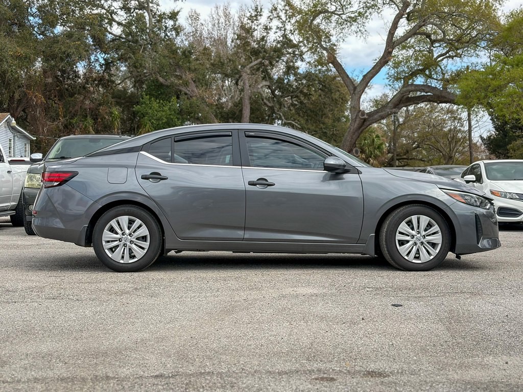 2025 Nissan Sentra Image 5