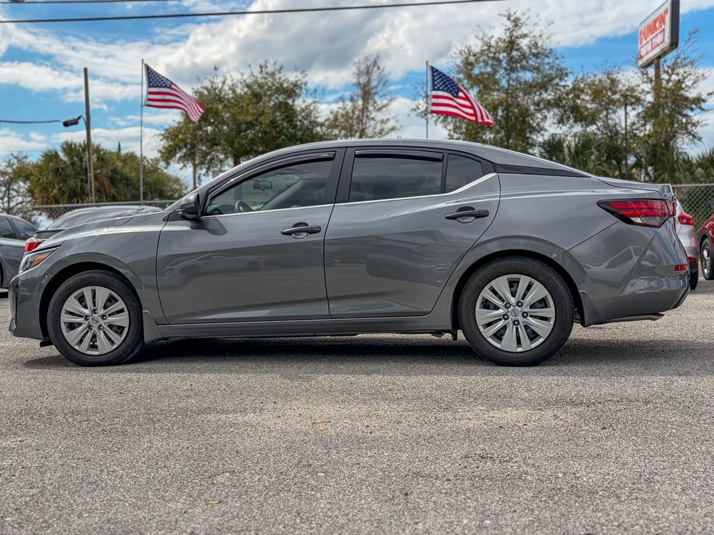 2025 Nissan Sentra Image 10