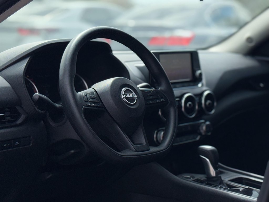 2025 Nissan Sentra Image 11