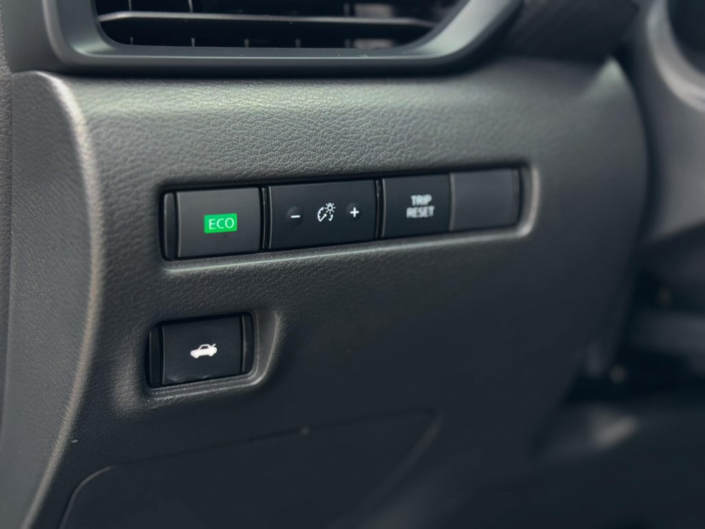 2025 Nissan Sentra Image 14