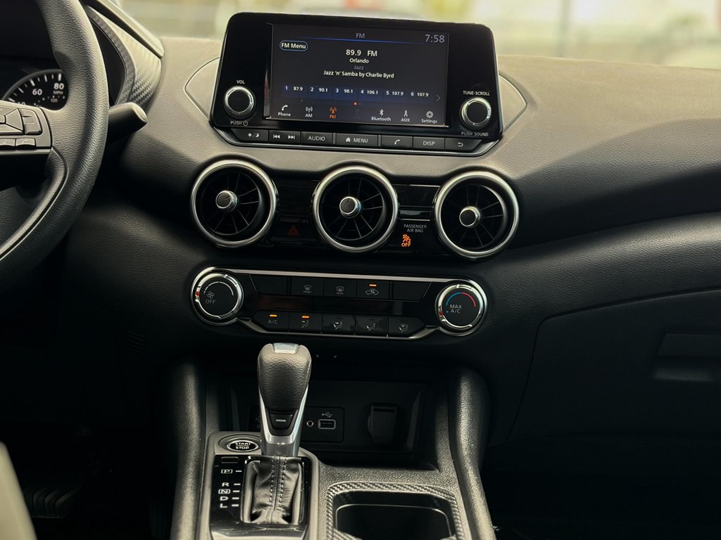 2025 Nissan Sentra Image 18
