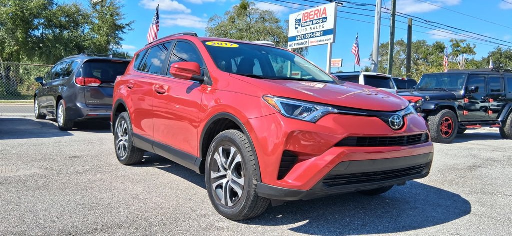 2017 Toyota Rav4 Image 2