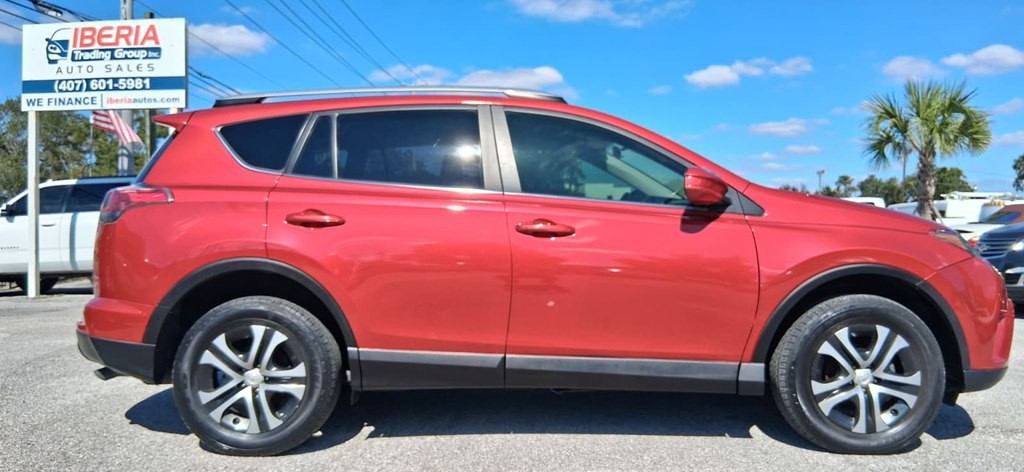 2017 Toyota Rav4 Image 5