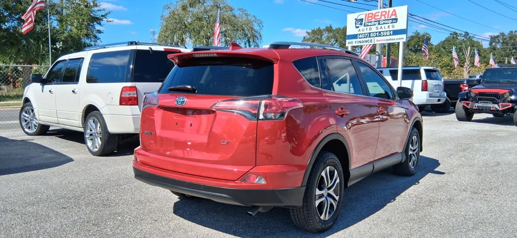 2017 Toyota Rav4 Image 7