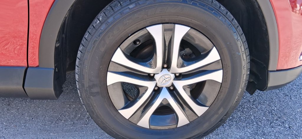 2017 Toyota Rav4 Image 9