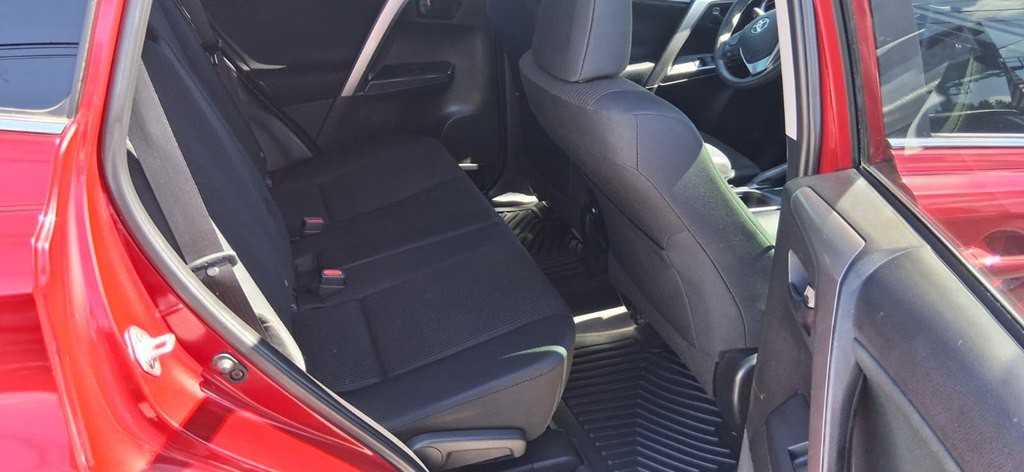 2017 Toyota Rav4 Image 23