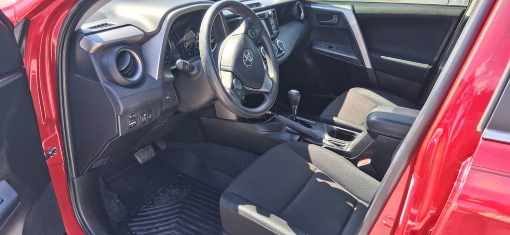 2017 Toyota Rav4 Image 25