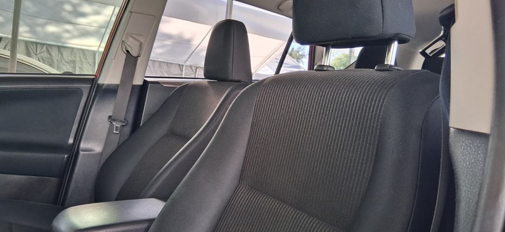 2017 Toyota Rav4 Image 27