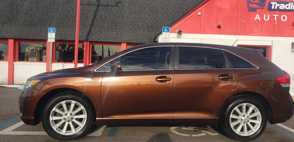 2011 Toyota Venza Image 12