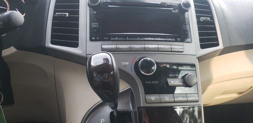 2011 Toyota Venza Image 20