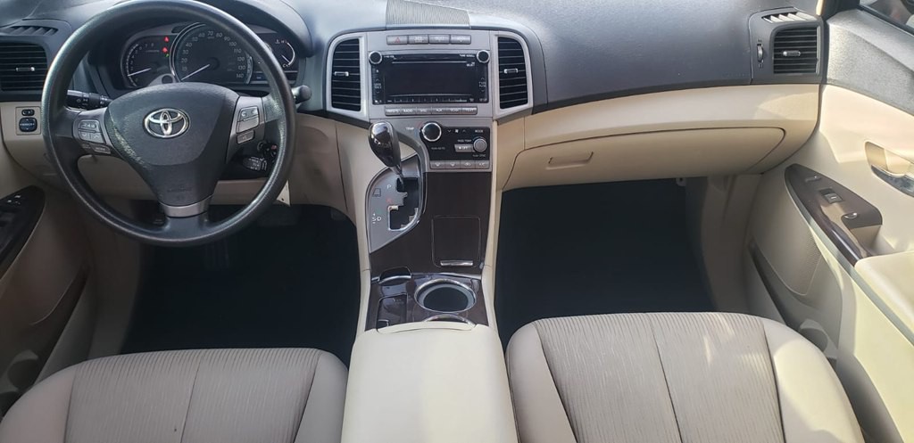 2011 Toyota Venza Image 32