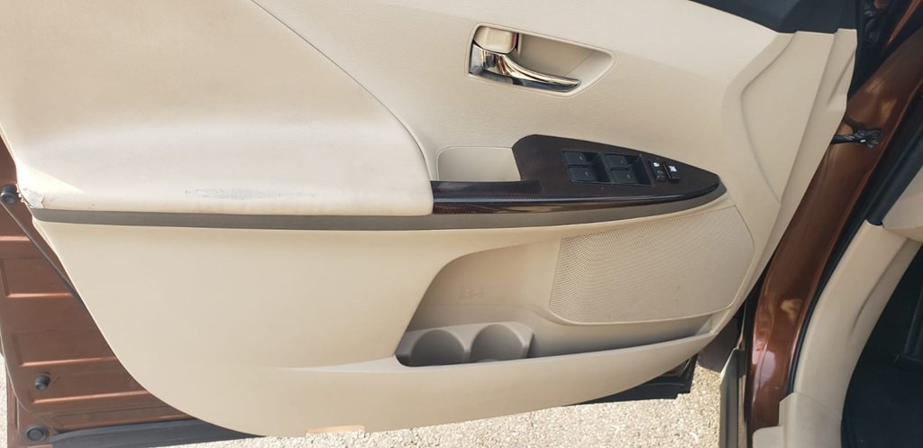 2011 Toyota Venza Image 41