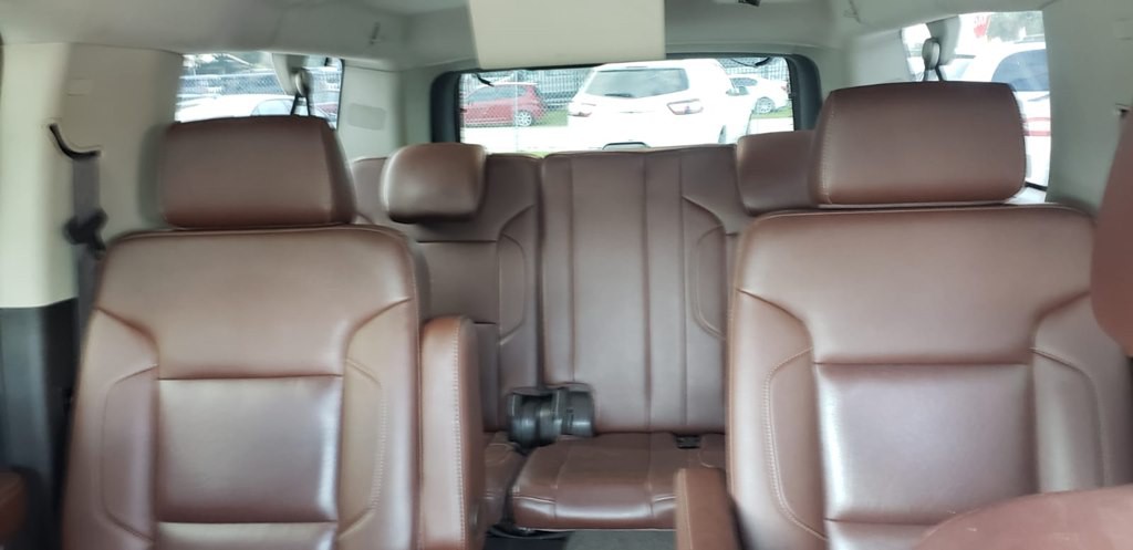 2015 Chevrolet Suburban Image 26