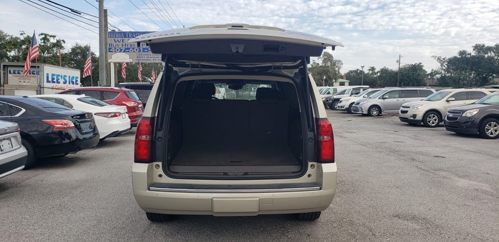 2015 Chevrolet Suburban Image 31