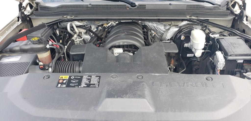 2015 Chevrolet Suburban Image 35