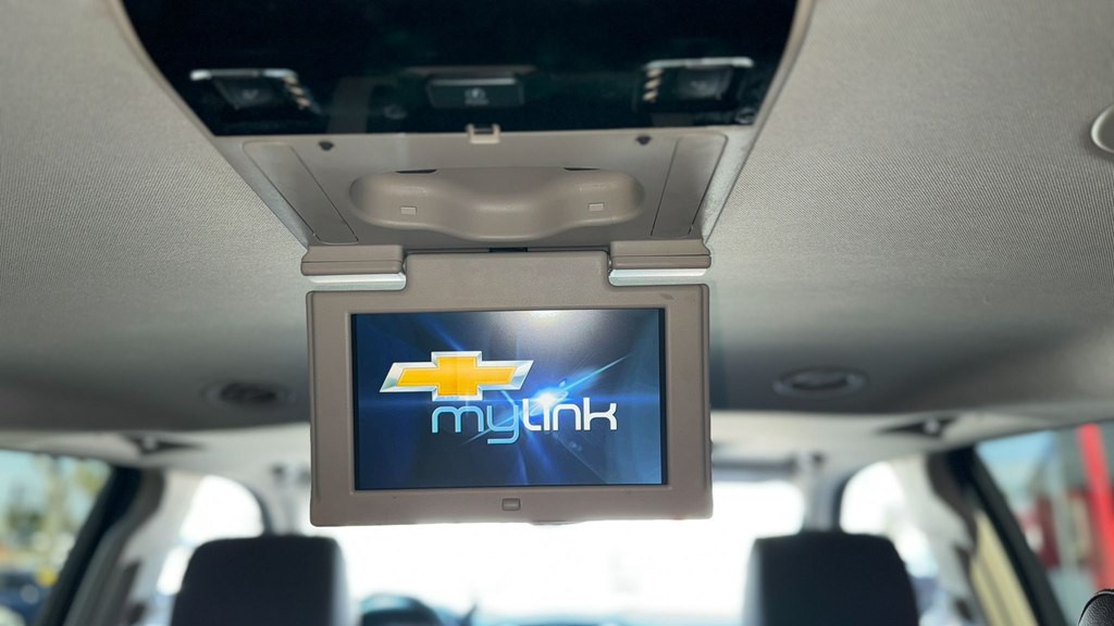 2015 Chevrolet Suburban Image 29