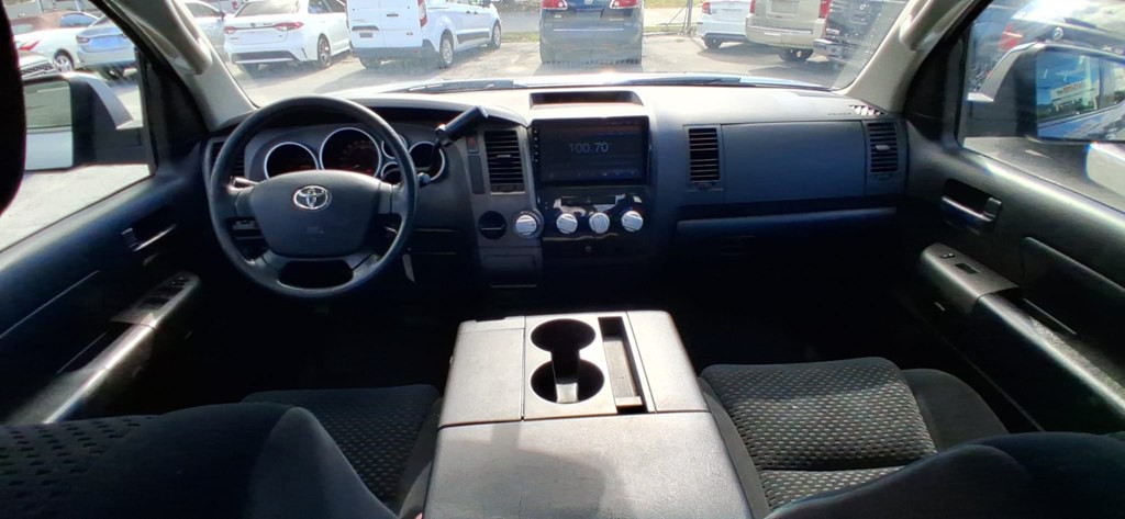 2010 Toyota Tundra Image 9