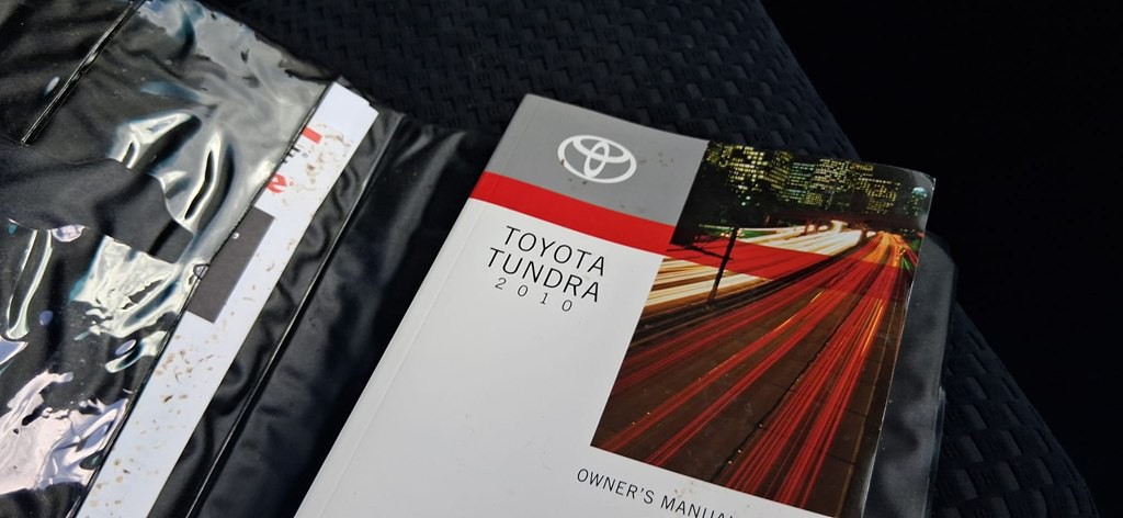 2010 Toyota Tundra Image 18