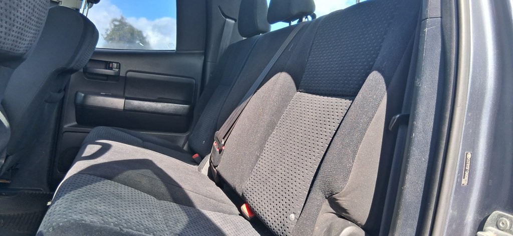 2010 Toyota Tundra Image 22